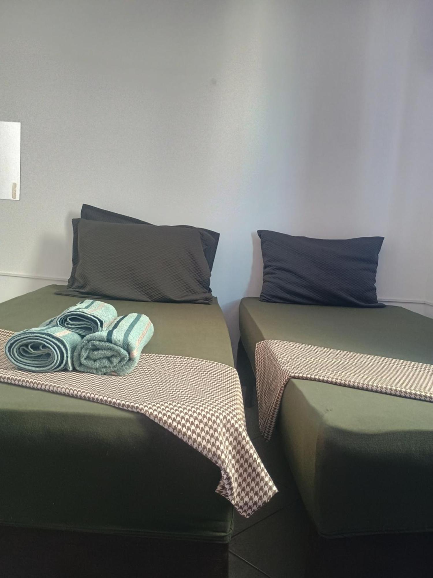 Triplex 3 Quartos A 100 Metros De Costa Azul リオ・ダス・オストラス エクステリア 写真